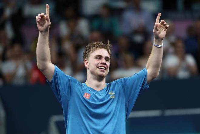 也让观众感 也让观众感