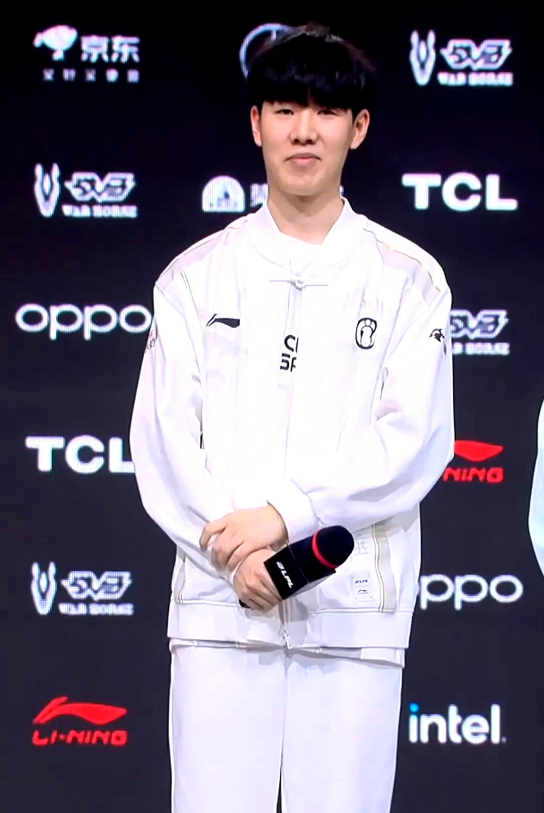 呈上升趋势 呈上升趋势